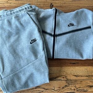 Nike Tech Gray Tracksuit Set